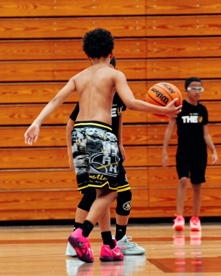 Instagram post from hoophustlers. This post is in position 1.