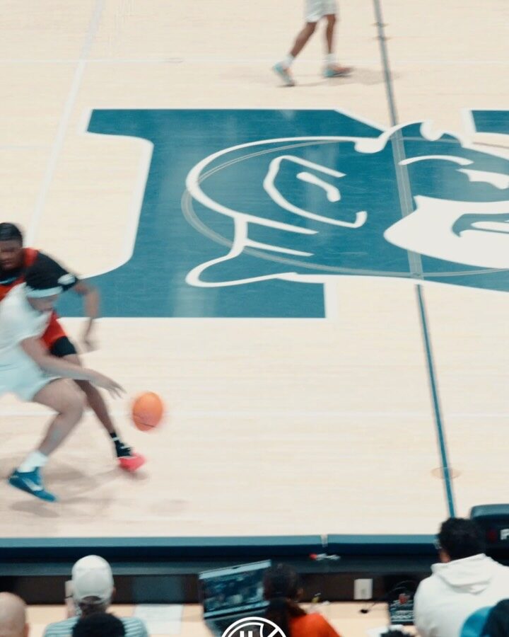 Instagram post from hoophustlers. This post is in position 1.