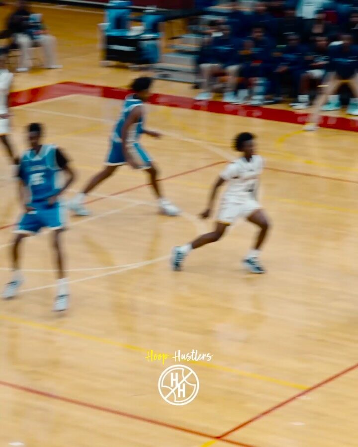 Instagram post from hoophustlers. This post is in position 1.