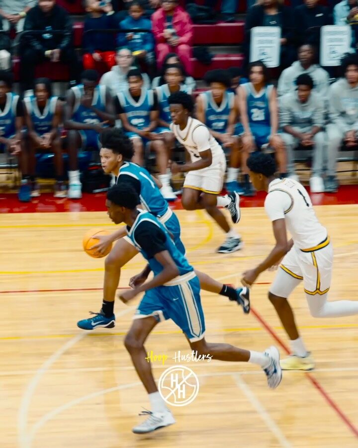 Instagram post from hoophustlers. This post is in position 1.