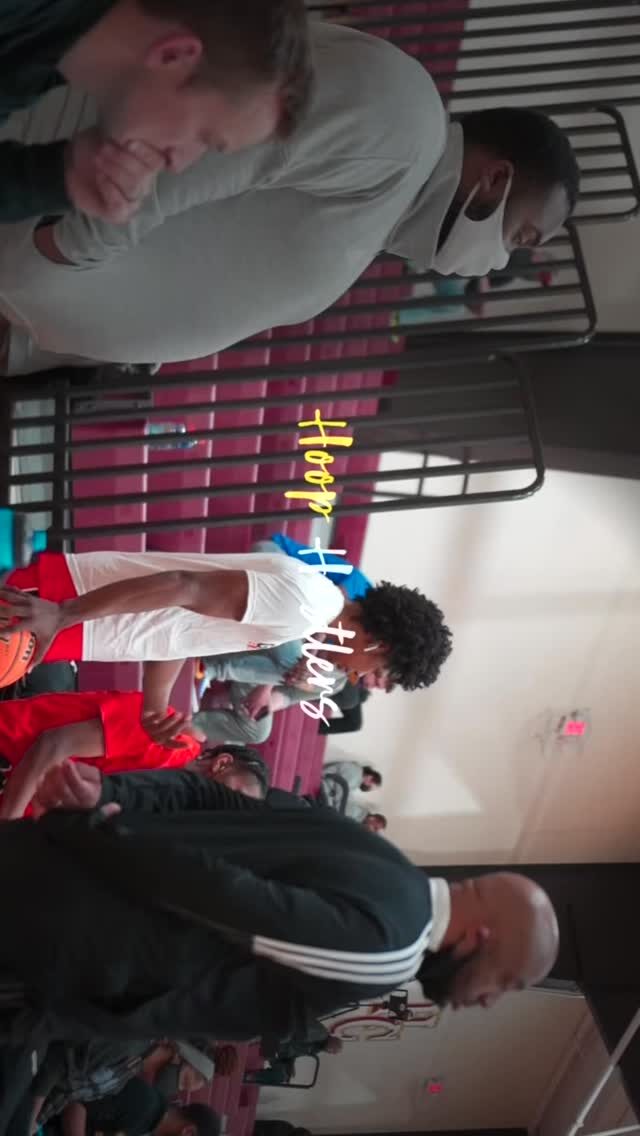 Instagram post from hoophustlers. This post is in position 3.